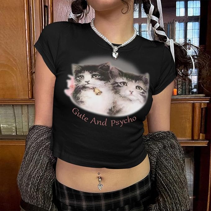 Tuislay Cat Baby Tees for Women Cute Y2k Coquette Shirt Funny Cropped Graphic Tees Top Downtown Girl Aesthetic Grunge Clothes