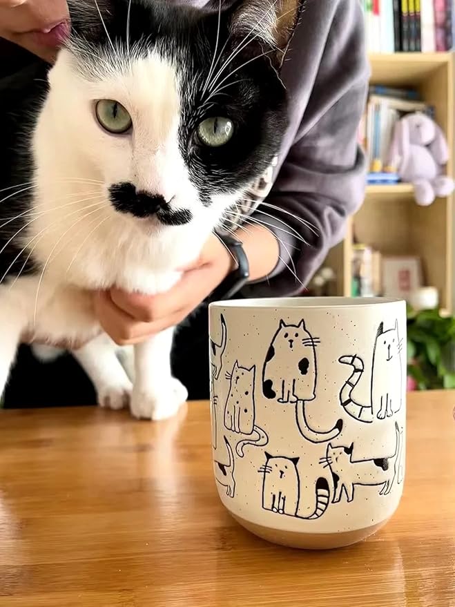 White-Grey Cartoon Cats Ceramic Mug with Handle Coffee Mug 550ml/18.6oz. Cute Funny Novelty Vintage Gift Hand Painted