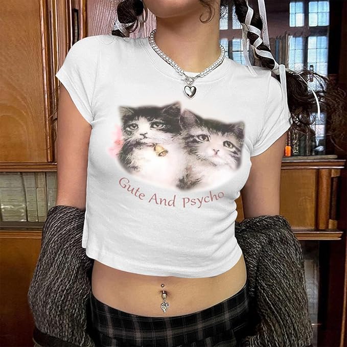 Tuislay Cat Baby Tees for Women Cute Y2k Coquette Shirt Funny Cropped Graphic Tees Top Downtown Girl Aesthetic Grunge Clothes