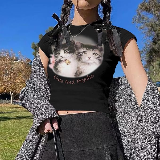Tuislay Cat Baby Tees for Women Cute Y2k Coquette Shirt Funny Cropped Graphic Tees Top Downtown Girl Aesthetic Grunge Clothes