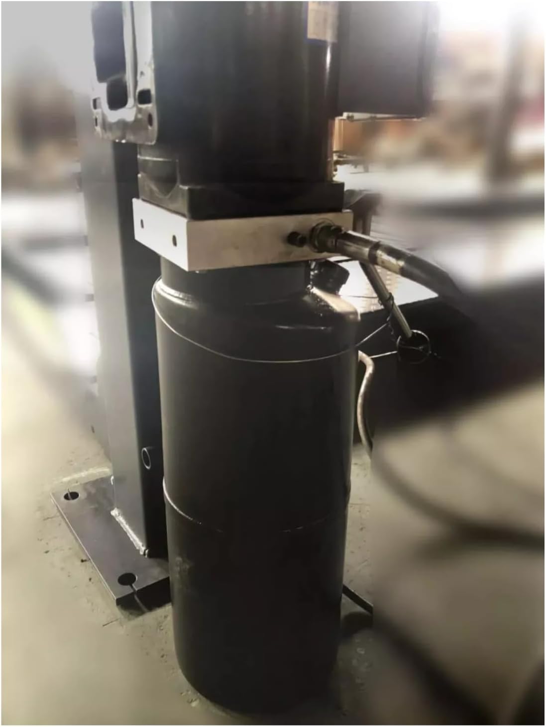 11,000 lbs Four Post Parking Lift, 110V Heavy Duty 4 Post Lift, Suit for Workshop, Maintenance Shop 3 Year Warranty