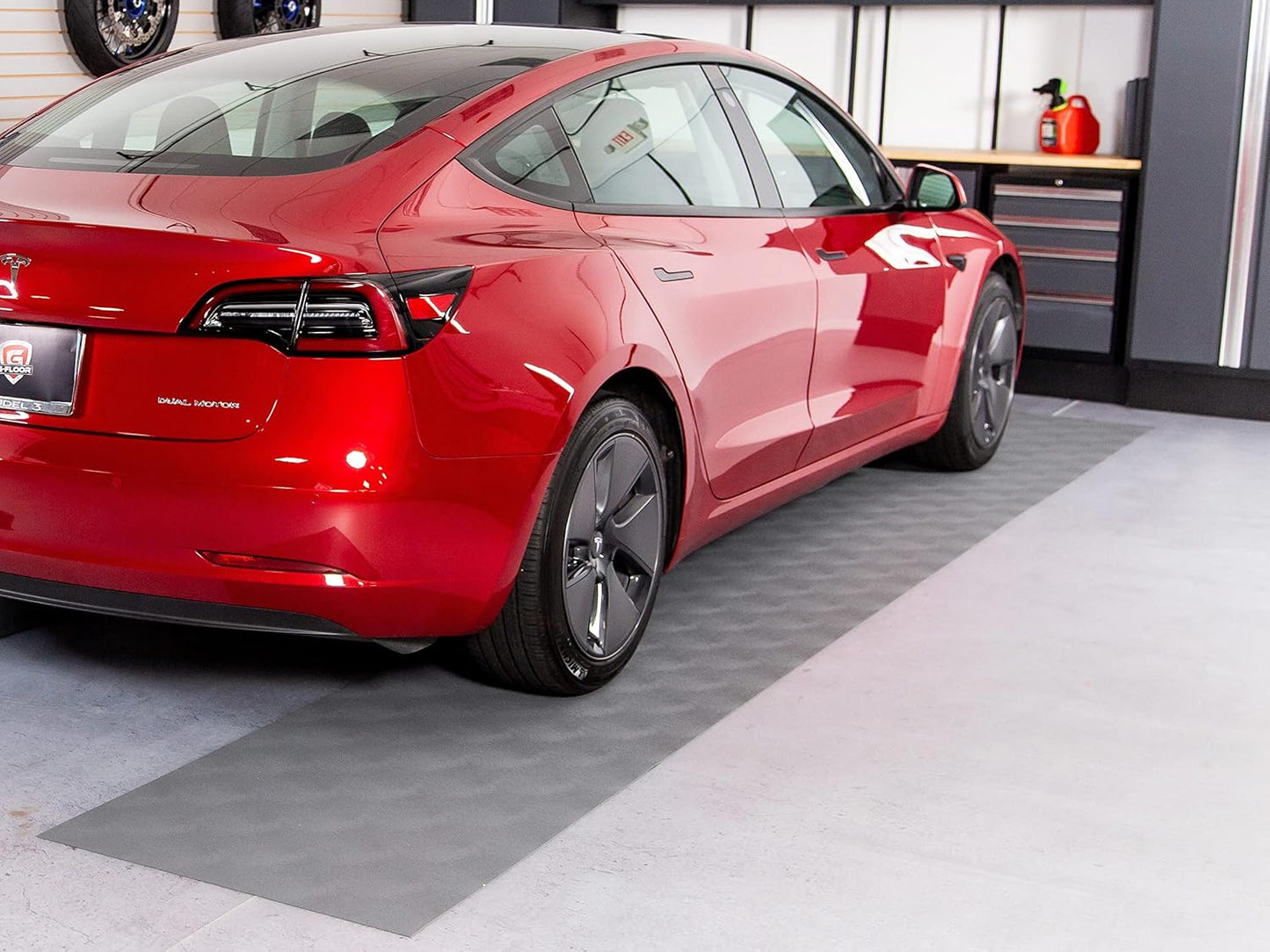 G-Floor Vinyl Garage Runner Levant Pattern (Slate Grey, 2'6" x 17')